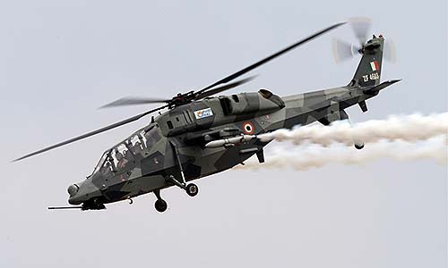 For Mountain War Against China, Is India’s LCH Helicopter Superior To America’s AH-64E Apache? defencenews.in/article.aspx?i…