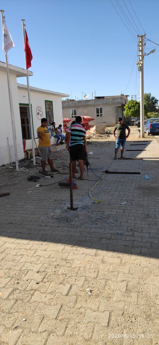 Son hızla kütüphanemiz ilerliyor adım adım ilmek ilmek emek işlenerek .. bir köy düşünün bu köyün bir derneği var ve dernek yönetimi gençlerden oluşuyor
Ve  tüm işler birlik beraberlik dayanışmayla yapılıyor BURASI "KISAS"
<a href="/Abdullah_Erin47/">Abdullah ERİN</a>  <a href="/zabeyazgul/">Zeynel Abidin BEYAZGÜL</a>  <a href="/MTanal/">Av.Mahmut TANAL</a>  <a href="/azizaydinlikchp/">Aziz AYDINLIK</a>