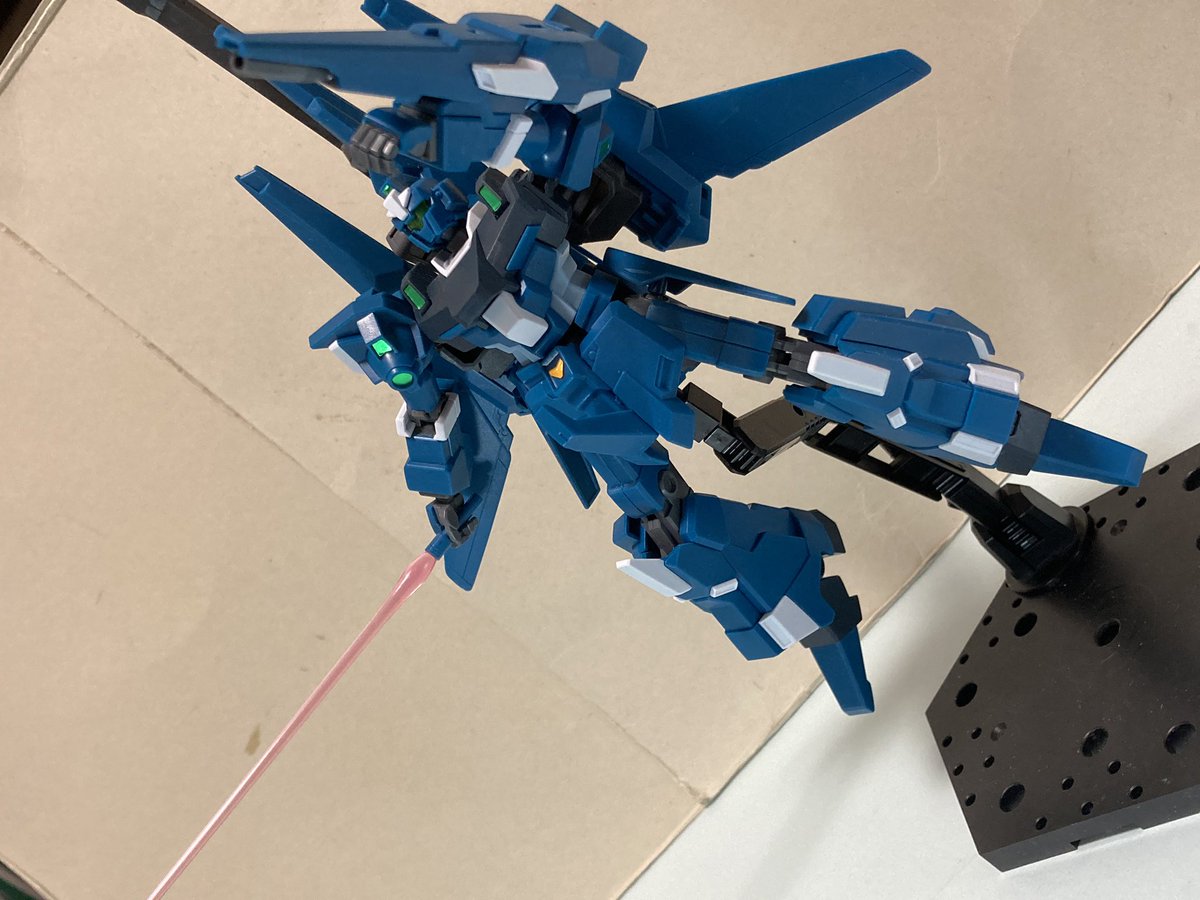 Zis 30とue57に取り憑かれているトーラス ガンプラ Hguc 1 144 リゼル 隊長機 完成 W Z系 メタス系 ジェガン系の集合体とも呼べる可変msってのがもう最高 しかも少数だけと量産機というとういのがこれまた良き ウェブライダー形態もめっさ