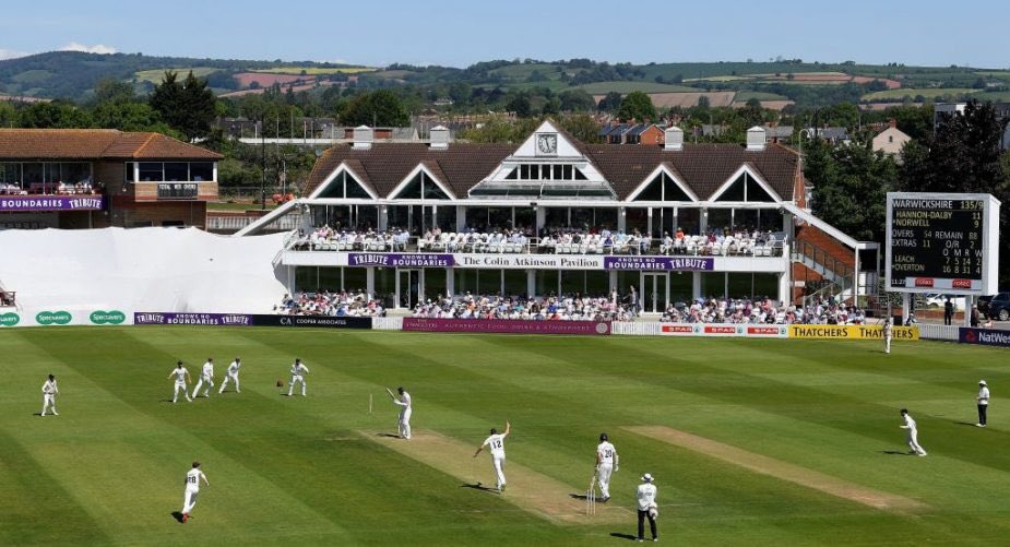 EventTransfers's tweet image. From Canterbury to South Woodham Ferrers today.....

Bringing families together 

Your Chauffeur, Your Way 24/7 365