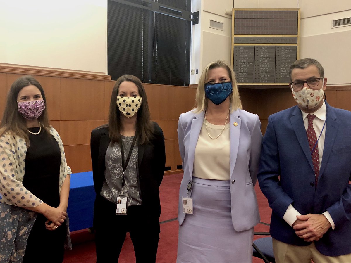 carrieella's tweet photo. I had the great privilege to attend the historic #VCEA bill signing w/ @GovernorVA Dep Sec Angela Navarro &amp; the incredible #cleanenergy team! #solarfreedom #VA @JennMcClellanVA @RipSullivan48 @VA_AEE @EnvMary @MDVSEIA @VCNVAorg @kloebdc @CCAN @willchoiceiv @Rachel_Smucker &amp; more. https://t.co/inGqs8i6dx