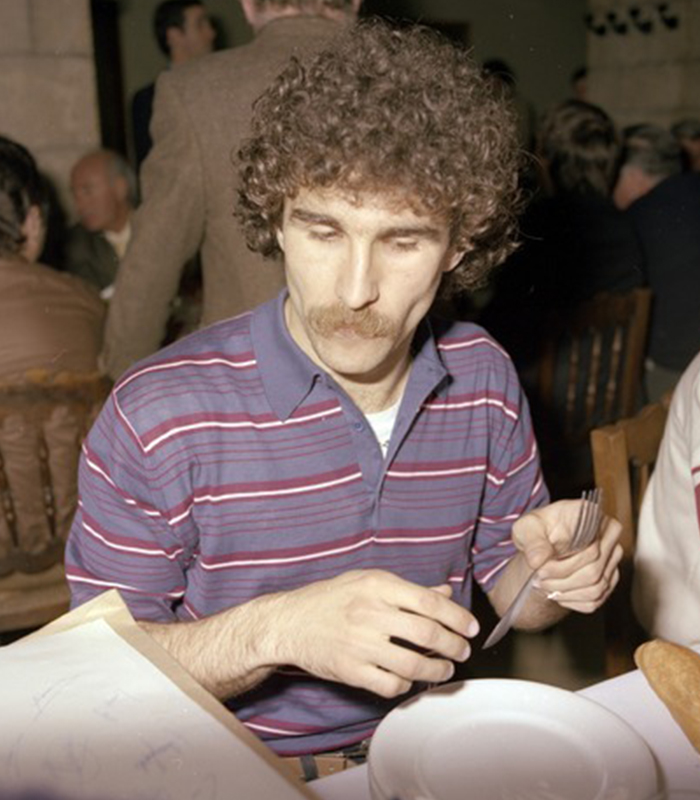 Sociedad — with Basque manager Ormaetxea at the helm — won Spain’s league title in 1981, the first time in their history. Revolving around the Holy double-pivot of Jesús María Satrústegui and Jesús María Zamora, they’d retain La Liga a year later too. The establishment was shook.