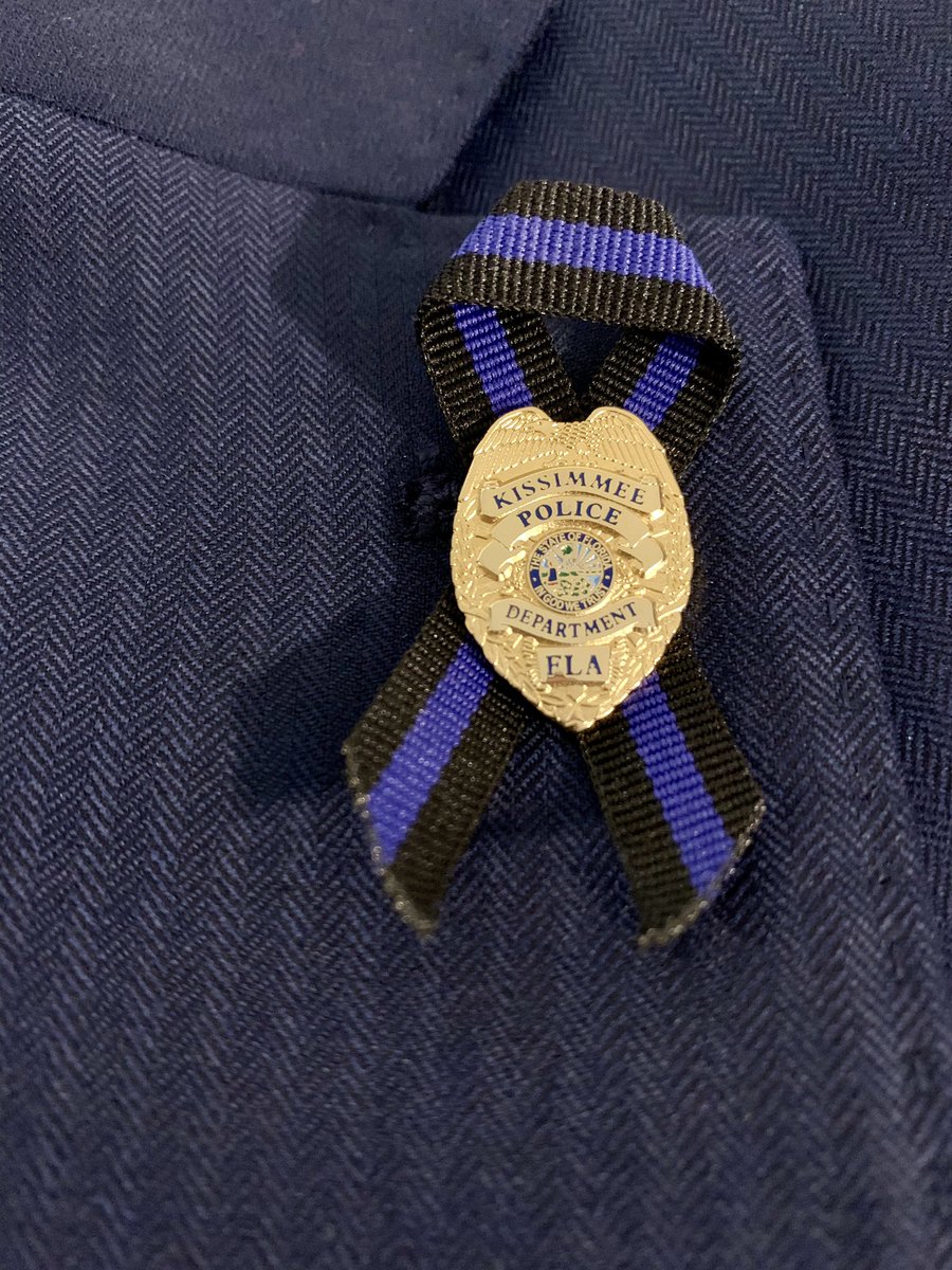 Austin_D_Blake's tweet photo. It wasn’t long ago I traded this lapel pin to proudly wear the one I earned bearing the seal of our great city. However, I’m giving the seal a day off today and wearing my badge in remembrance of Matt and Sam with @kissimmeepolice who made the ultimate sacrifice three years ago. https://t.co/93vZvSBFNT