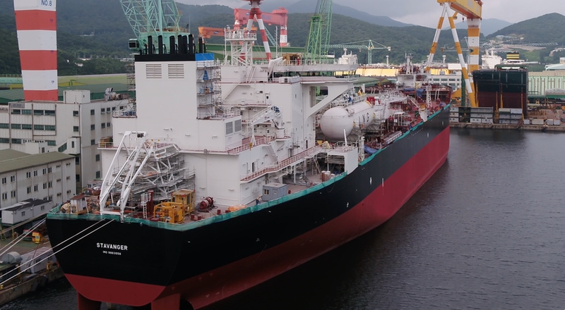 VesselFinder's tweet photo. Altera Names Samsung-built Shuttle Tanker Trio
https://t.co/js2qgfDF6N #AlteraInfrastructure #NamingCeremony #SamsungHeavyIndustries #SHI #tankers #CurrentSpirit #AlteraWave #AlteraWind https://t.co/GkL14GNhKF