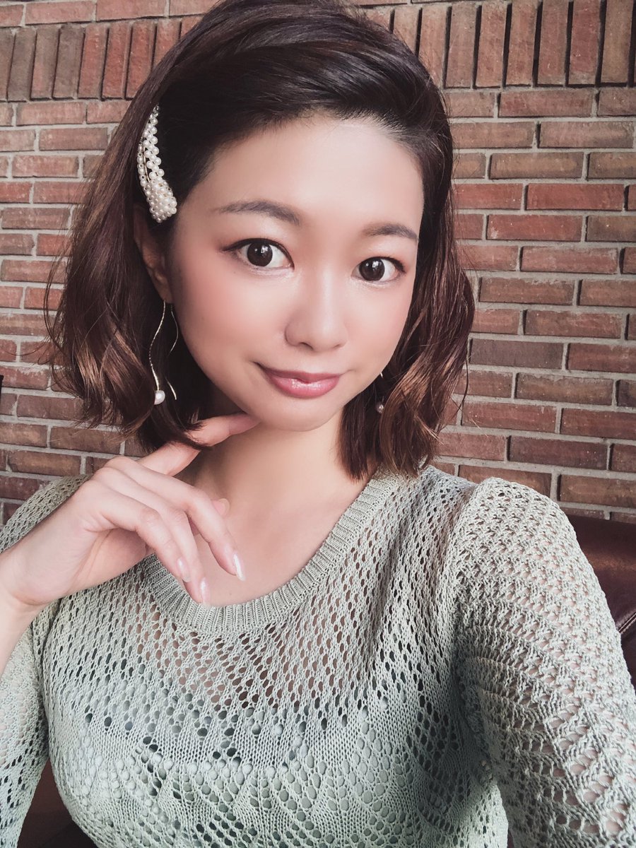 おだのぶなが バチェラー2見てました あずあずさん史上一番かわいいのを この写真 なんかぼくの記憶のあずあずさんと違うよ おだのぶなが バチェラー2見てました あずあずさん史上一番かわいいのを この写真 なんかぼくの記憶のあずあずさんと違うよ
