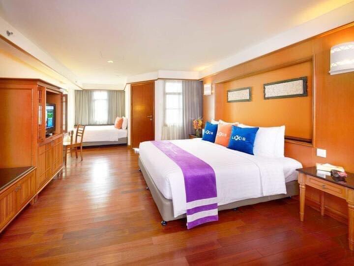 JalanCutiSantai's tweet photo. GRAND LEXIS, PORT DICKSON
RM250 (2D1N)
RM499 (3D2N)

Free Breakfast untuk 2 orang
Free Buggy Service 24H
Ada Private Pool
Bilik besar boleh muat 5-8 orang
Hotel 5 Bintang (Rate 9/10)

Booking period 
1/08/2020 - 31/08/2020 https://t.co/2j6k00lVDJ