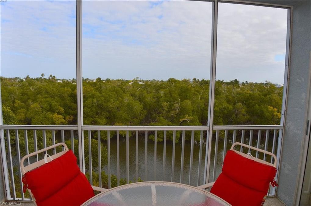 KittyJerrySales's tweet photo. 22712 Island Pines Way Apt 302, 
Fort Myers Beach, FL 33931
https://t.co/b94bElg0rR
Captains Bay is on the south end of Fort Myers Beach and is just across the street from the Gulf of Mexico
#realestate #condo #condoforsale #beachcondo #realtor #fortmyersbeach https://t.co/kfycE6O20F