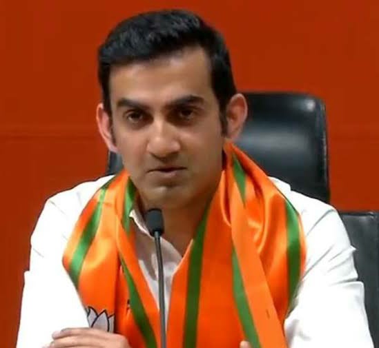 EA sports 2011 Squad has officially retired.Here's a thread of their pic with Meme template.