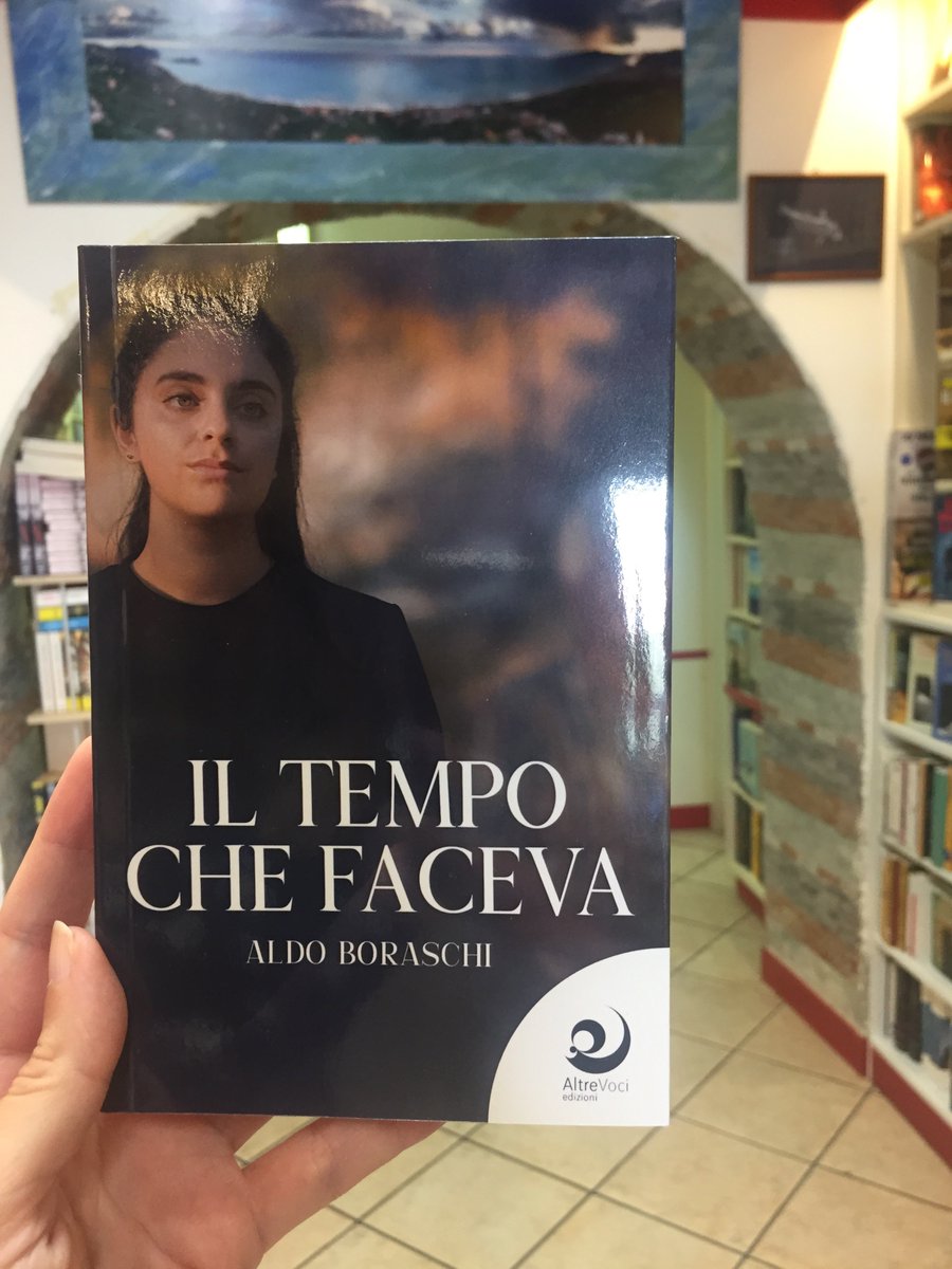 «Il più pensoso, il più femminile, il più in ascolto tra i libri di Aldo Boraschi».

'IL TEMPO CHE FACEVA' incontra lettori davvero speciali. Grazie Renzo Ronconi per la tua lettura attenta.

#IlTempoCheFaceva #AltreStorie #AltreVociRecensioni