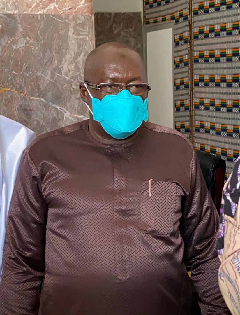 ECOWASParliamnt's tweet photo. The Speaker of the ECOWAS Parliament, Sidie Mohamed Tunis and a delegation of MPs met the Chair, Heads of State and Government of ECOWAS, Mahamadou ISSOUFOU last weekend in Niamey,  to advocate for election of Members of ECOWAS Parliament to be by direct universal suffrage. https://t.co/jMAMjkFxVn