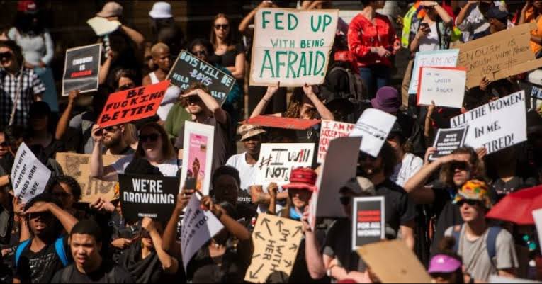 what’s happening in south africa RIGHT NOW? (a thread)