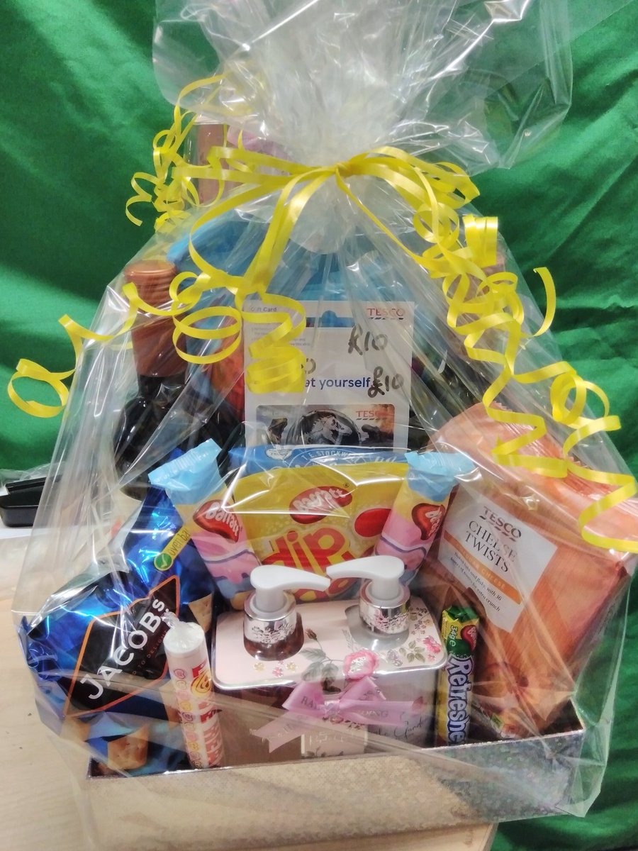 Raffle prize for local care home to raise funds for residents donated by Walkden Tesco <a href="/GaryAshton68/">Gary Ashton</a>  <a href="/ZxzxSimon/">Benji.. black lab</a>  <a href="/SalfordTogether/">Salford Together</a> #community matters
