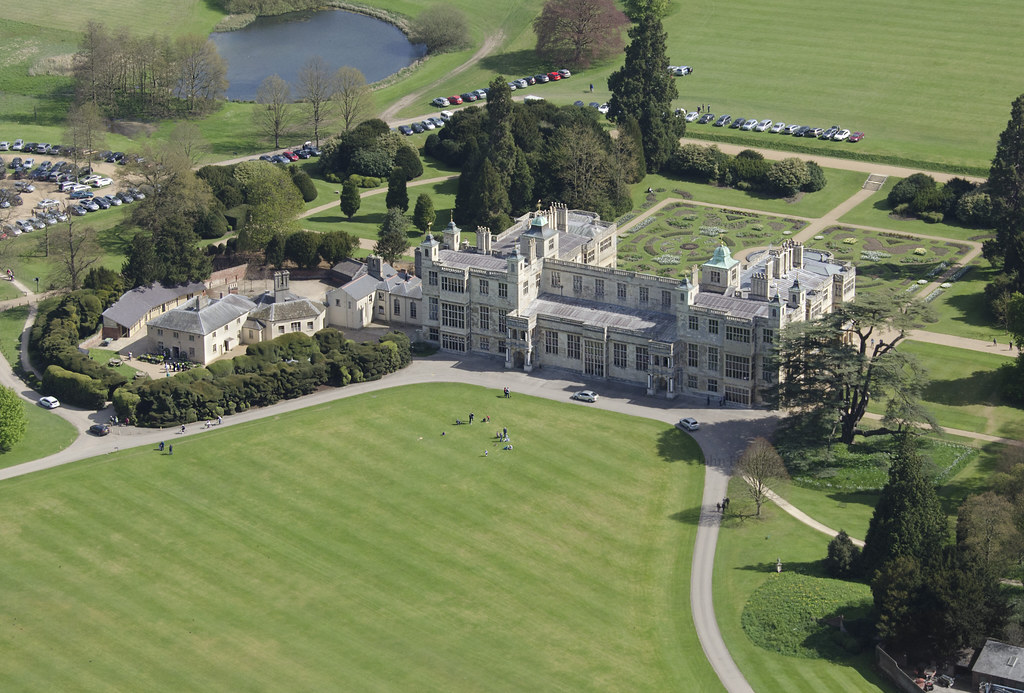 What an amazing location for a #ParkKids event! 😍

We look forward to starting up at Audley End Park in Saffron Walden 💪

<a href="/SaffronWalden/">Simon Ross</a> <a href="/SaffronWaldenRT/">Saffron Walden RT</a> <a href="/swaldenreporter/">Saffron Walden Reporter</a> <a href="/UttlesfordDC/">Uttlesford DC</a> <a href="/SaffronHour/">Saffron Walden Hour</a>