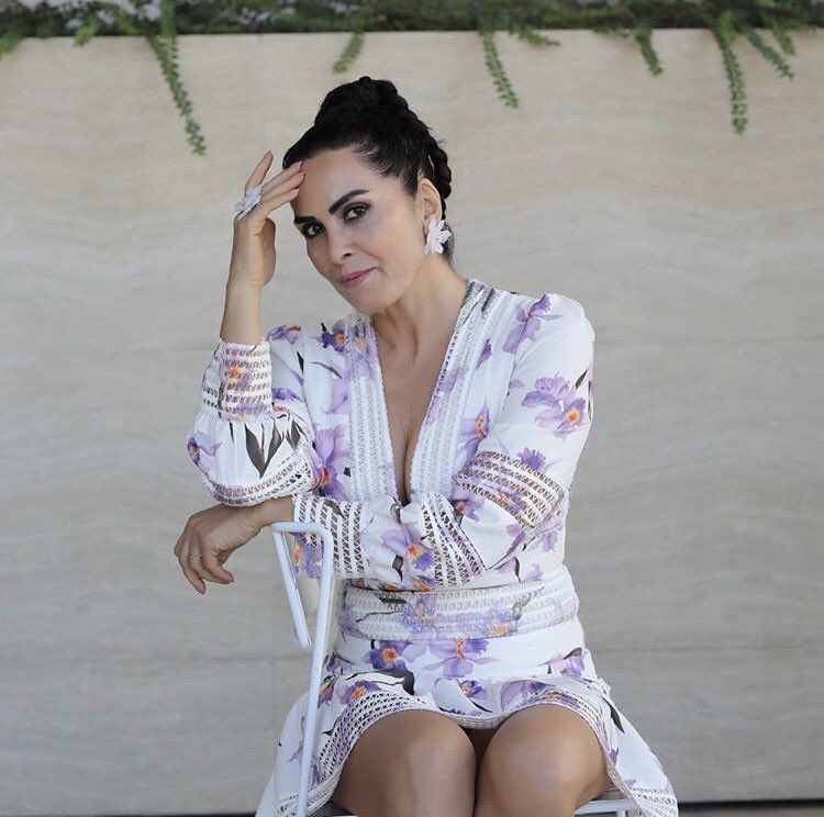 Geçtiğimiz sezon #startv’de yayınlanan yapımını #pastelfilm’in üstlendiği Güvercin dizisi final bölümünü çekmek için sete çıkıyor.
#dizi #yenisezon #almilaada #mehmetalinuroğlu #eslemakar #topraksağlam #nurselköse #menderessamancılar #pastelfilm #startv <a href="/tvdiziguvercin/">Güvercin Dizi Resmi</a> #tvitrin