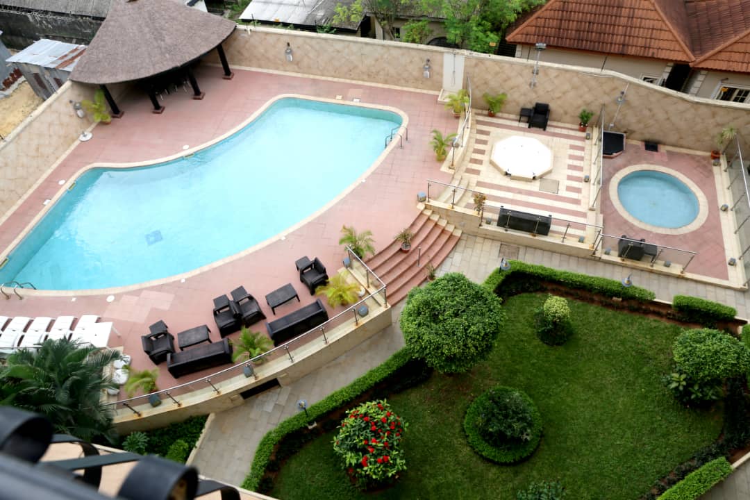 Apartment21st's tweet image. Amenities Include:
• Swimming Pool
• Gym Access
• 24hrs Power
• High-Speed Internet
• House Keeping
• Laundry Services
For Reservations &amp;amp; Enquiries; 
Please Call +234 (0) 817 611 5993. 
———————————
#21stCenturyApartment
#Ikoyi
#ShortletsIkoyi
#Shortlets 
#Hospitality