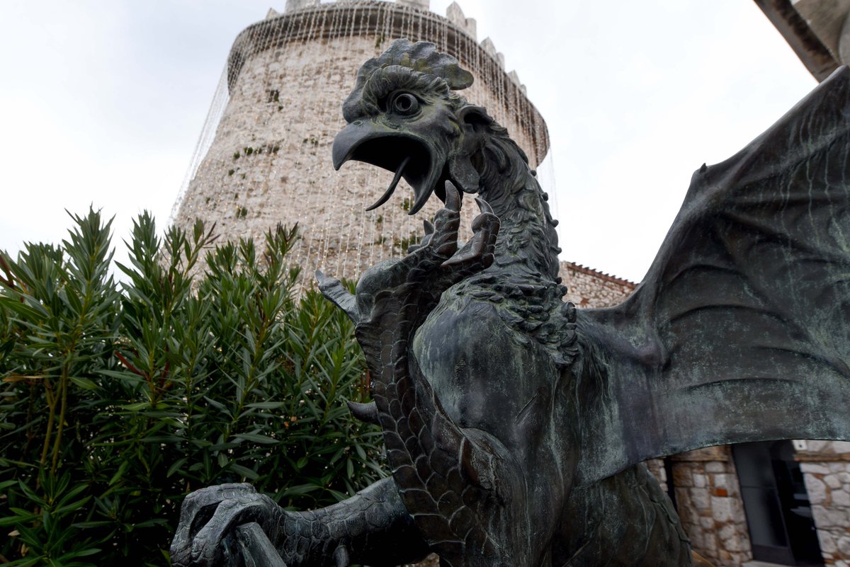 EU_Commission's tweet image. We have proposed that @Rijeka2020 🇭🇷 &amp;amp; @galway2020 🇮🇪 extend their year as 2020 European Capitals of Culture until 30 April 2021.
Both cities deserve a fair chance to bounce back from the #coronavirus and showcase their creativity.
→ europa.eu/!kr34Pc

#EuropeForCulture