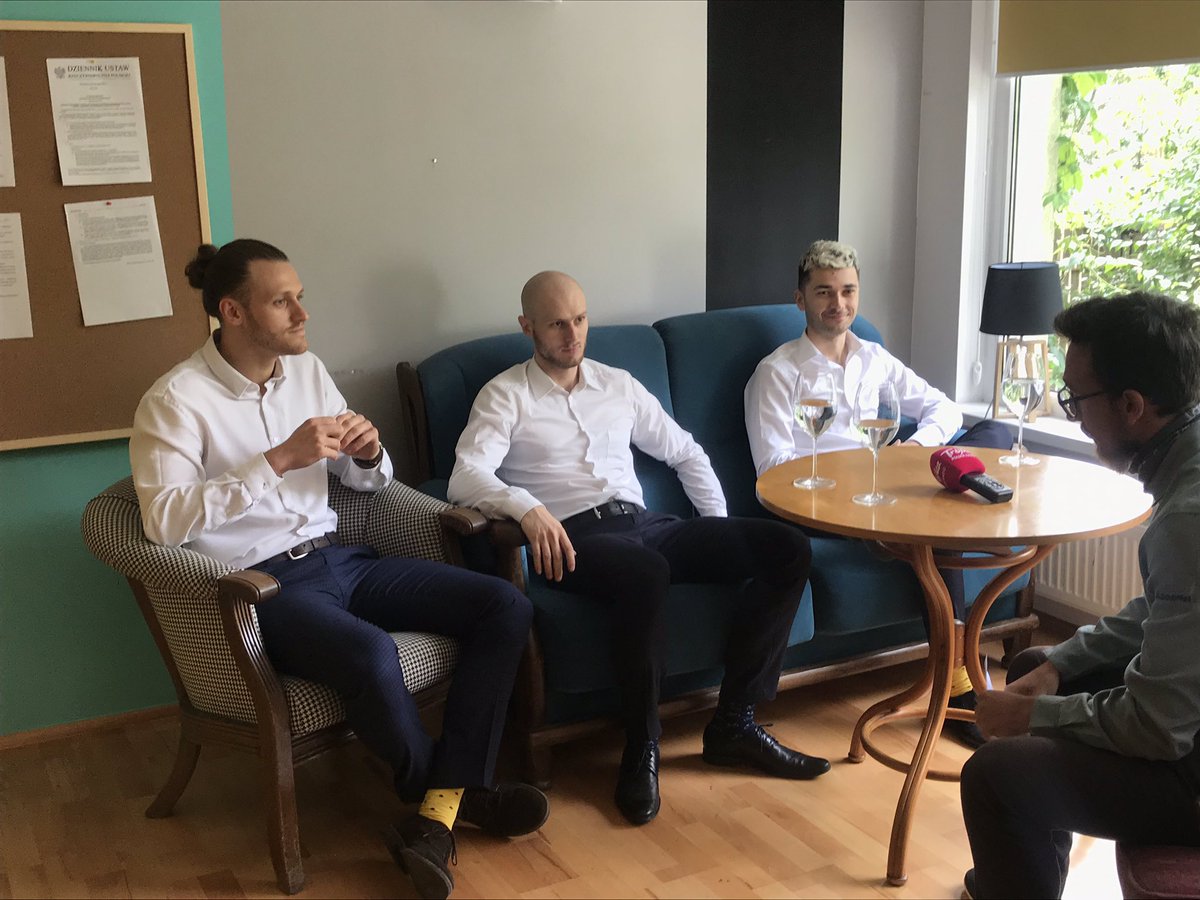 wolnoscipostep's tweet photo. 📻Przedstawiciele ruchu #WolnośćiPostęp @wojciechwip @adamwip oraz @piotrwip w trakcie serii wywiadów. Emisje już w popołudniowym paśmie @RadiowaTrojka. #WiP2023 https://t.co/ZSTHGjdAIk