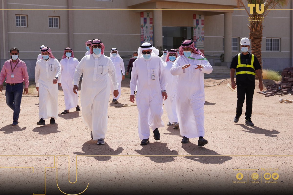 العاهل البحريني يتفقد قوات بلاده المشاركة في مرحلة إعادة الأمل الشرق الأوسط