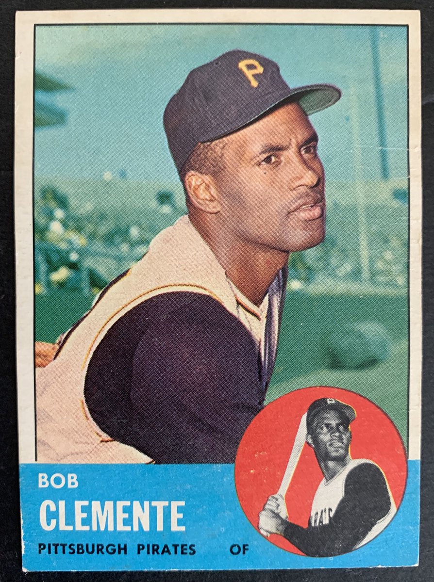 One of the tougher  @Topps Clemente cards because it’s in the 1963 high-number series. Following through on a throw in the pre-expanded Candlestick Park.