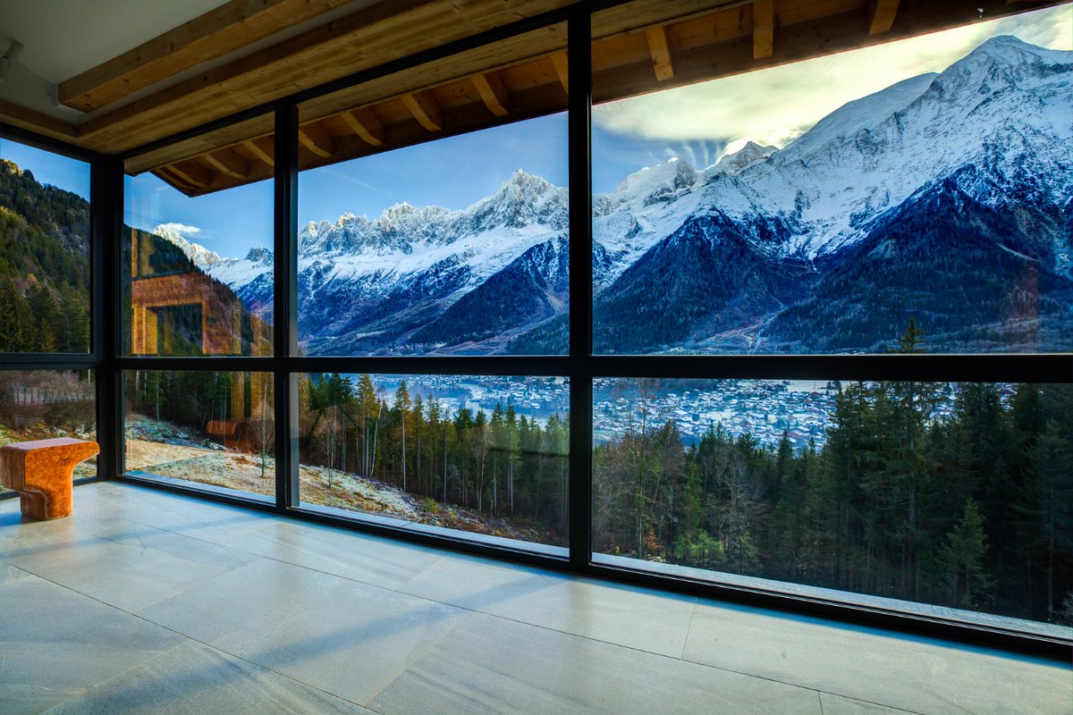ChaletsChamonix's tweet photo. Pool with a view. Voted best new chalet and one of the best in the Alps. Chalet Olympus.

See more details on https://t.co/8hfl3sR5xf

Piscine avec vue. Élu meilleur chalet neuf et l'un des meilleurs des Alpes. Chalet Olympus.

Voir plus de détails sur https://t.co/8hfl3sR5xf https://t.co/nhZsGmezv9