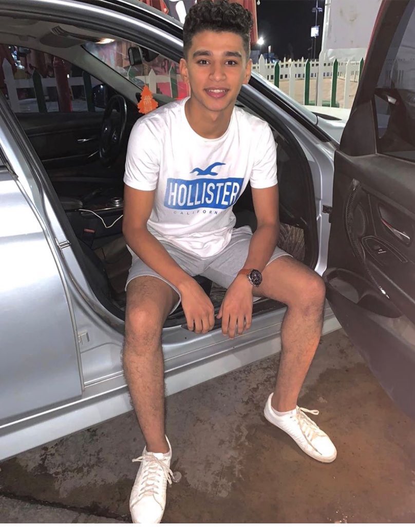 ahmedsabry132's tweet photo. Another  year, another story to be lived 🥳🥰 
#Nineteen https://t.co/lbjCXFSi2l