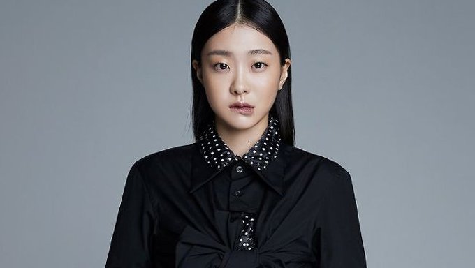 Shower thought:Why every A-listers actors/actresses > 35 years old, had their breakthrough role and rose to stardom in their 20s? Meanwhile the good actors/actresses in their 20s right now still considered as rookie?I think their chances to shine are robbed.