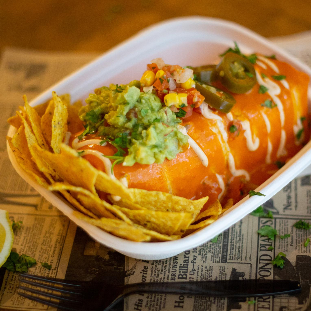 TakoAway's tweet photo. Para ti y tu amiguis que aman la comida tex-mex🤭, no olvides nuestro 2x1 en individuales con el Summer Tex Mex👏.
#Takoaway #enchilada #spicyfood #restaurantesmadrid #mexicanfood #texmexmadrid #comidamexicana #comidatexmex #madridfood #madrid #foodie #madridfoodie https://t.co/u111ZkCuE1