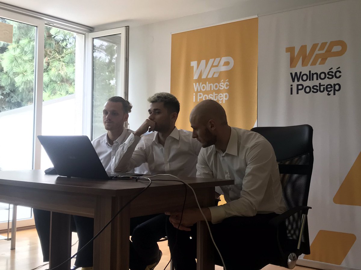 wolnoscipostep's tweet photo. #WiP2023 #WolnośćiPostęp w trakcie wywiadu dla @wirtualnapolska https://t.co/qqfmSbrcdn