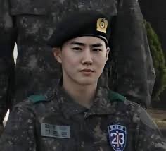 IH94H's tweet photo. بعد تأكيد احتمالية وجود لاي عضو فرقة EXO بالعودة القادمة أنباء عن تسريح شيومين ، دي او ، سوهو من الجيش للمشاركة بالعودة 😍 https://t.co/N8MnJq2jl3