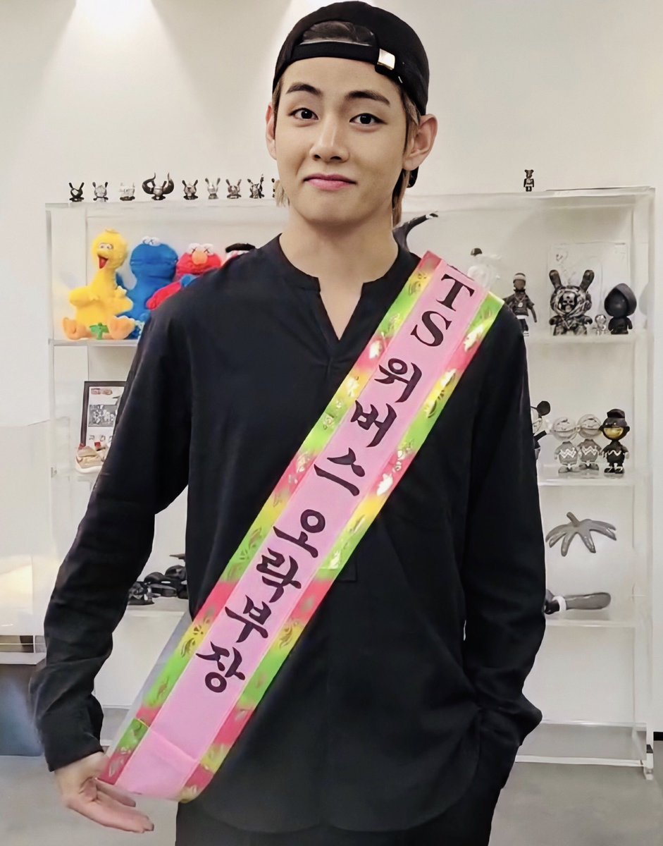 btsarmytaetae30's tweet photo. BTS✴︎専用垢作りました💓
よろしくお願いします✨
.
✴︎テヒョンペン🐯💜
✴︎オルペン
✴︎89line
✴︎同ペン大歓迎です❤️
.
仲良くなってくれるarmy募集してます🥺💓
よろしくお願いします✨
.
勝手にフォローしちゃいます☺️💓
すみません🥺🥺🥺
#BTSARMY #大人ARMY #ARMYと繋がりたい #89line https://t.co/o54heEjJUZ