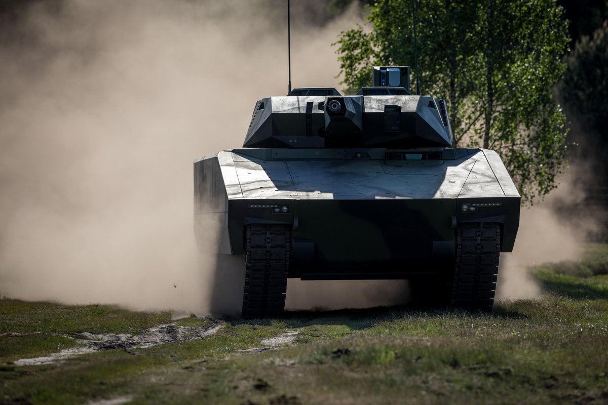 THIS is what we also need in Ladakh &amp; other heights instead of running around clueless all over the place.

Hungarian Army establishes JV with Rheinmetall to produce Lynx infantry fighting vehicles; "Deal helps Hungary to meet its NATO commitments through continued modernisation"