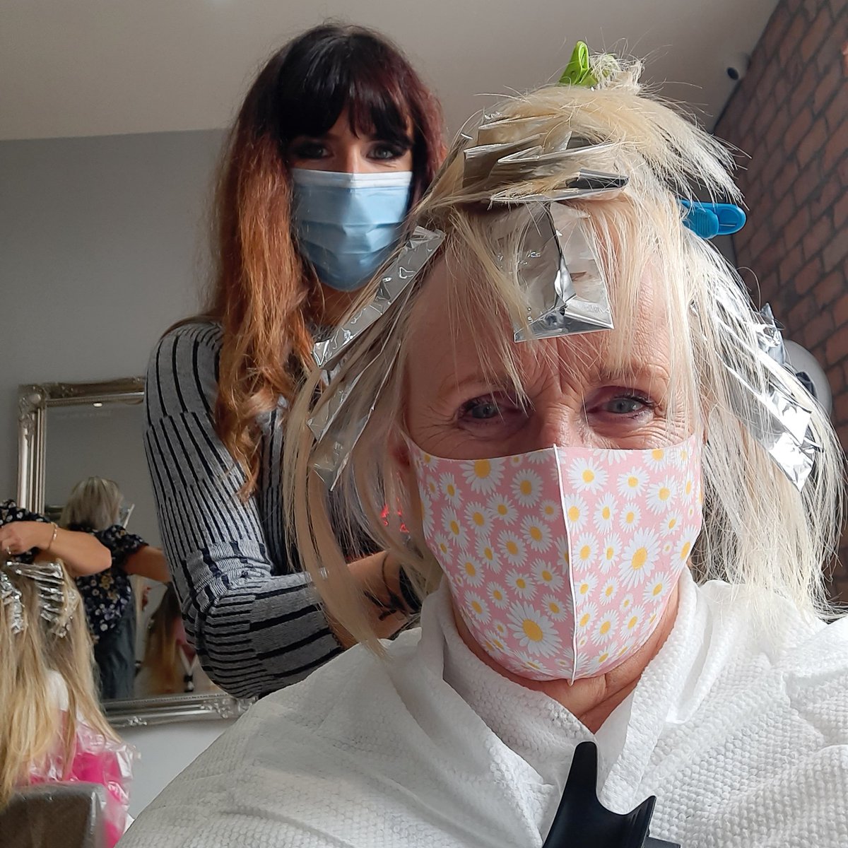 Amazinwoman's tweet image. First visit you hairdresser since last December.  It's a major undertaking by now.  Oh and having a #rootmelt whatever that is 😂