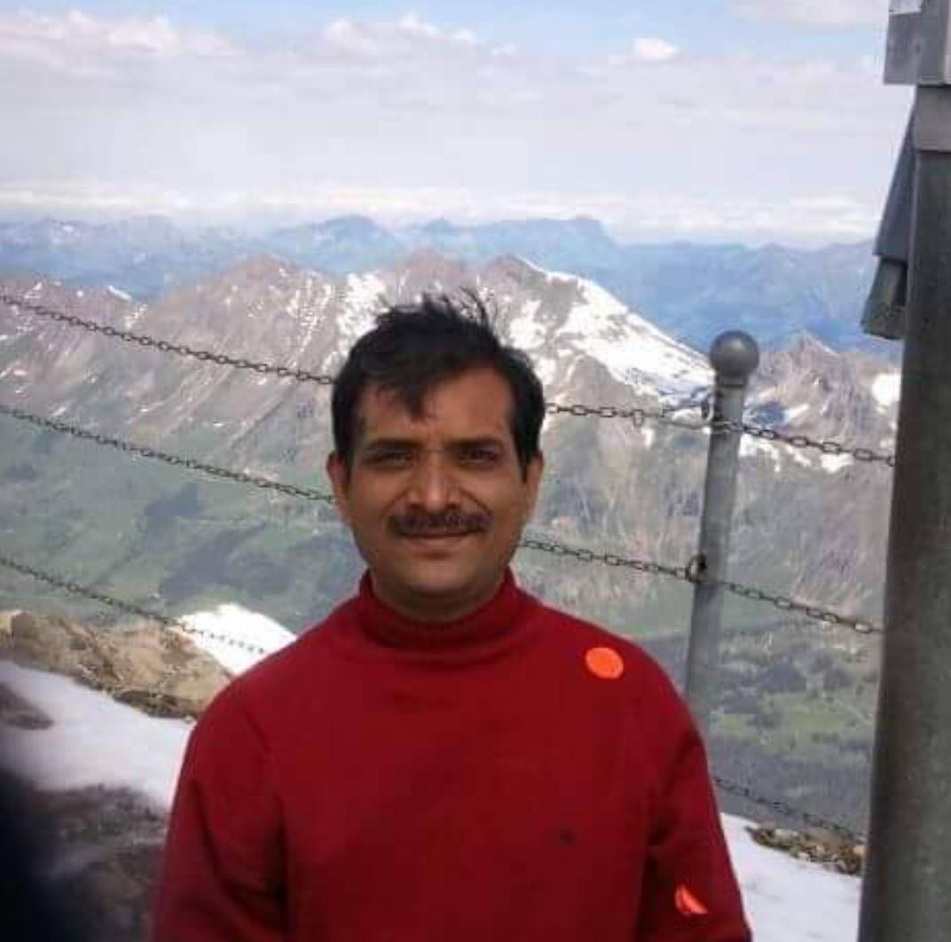 Kunal_R_Patil's tweet photo. धुळे येथील प्रसिद्ध हृदयरोगतज्ञ् डॉ. चुडामण पाटील यांचे दुःखद निधन झाले. शेवटपर्यंत ग्रामीण भागातील रुग्णांच्या सेवेत असणारे डॉ. चुडामण पाटील अतिशय हुशार आणि नम्र असे तज्ञ डॉक्टर होते. त्यांच्या जाण्याने जिल्ह्यातील आरोग्य क्षेत्राचे मोठे नुकसान झाले आहे.
#भावपूर्ण_श्रद्धांजली https://t.co/UaRF5dUAu8