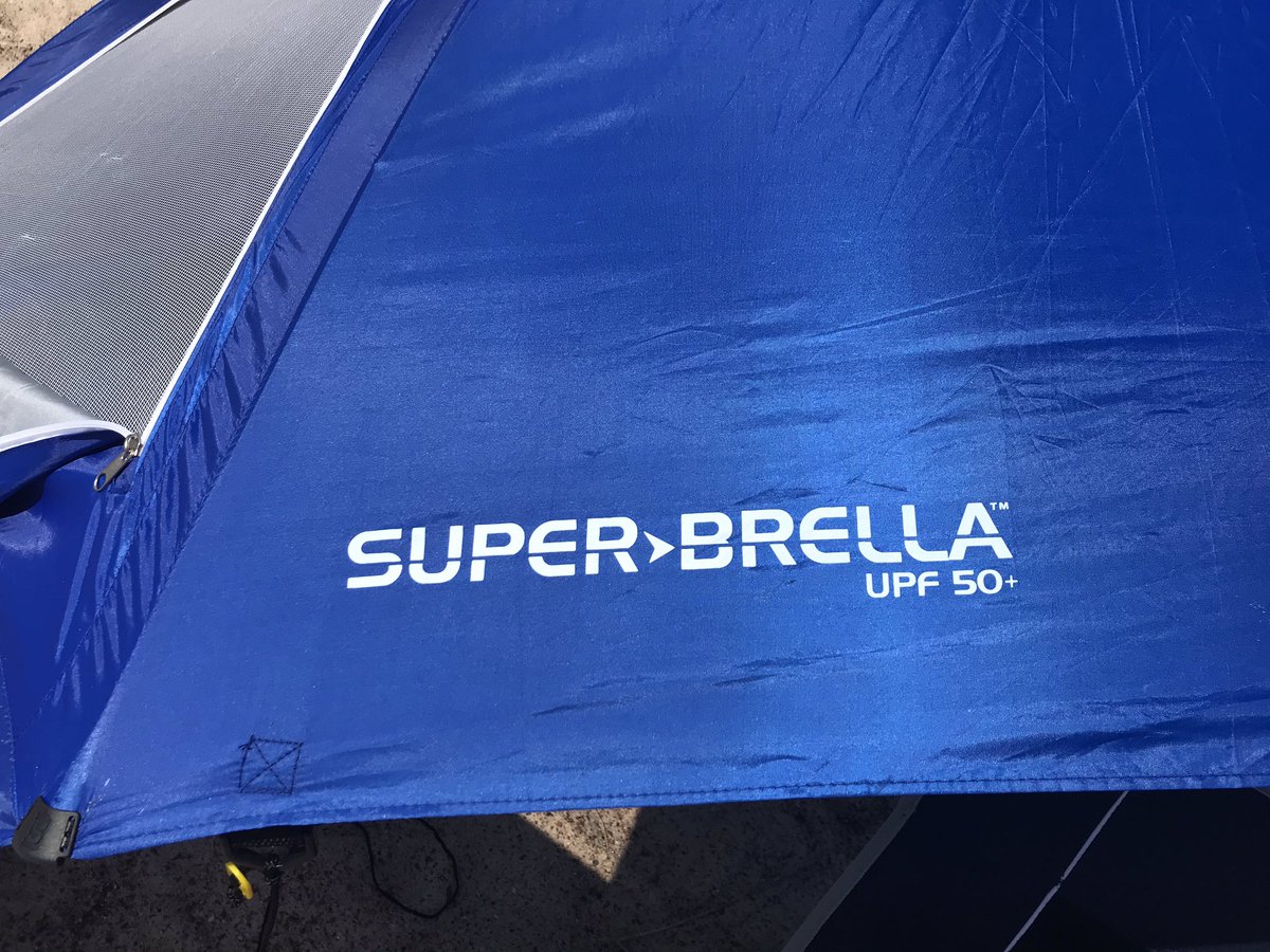 LifetimeMikeTX's tweet photo. Not one to rant on Twitter BUT trying to enjoy @SylvanBeachTX . Overzealous park attendant says no tents. I point out my umbrella. She calls a poor cop who is almost embarrassed to address tent/umbrella semantics. https://t.co/vCoVndfmcE