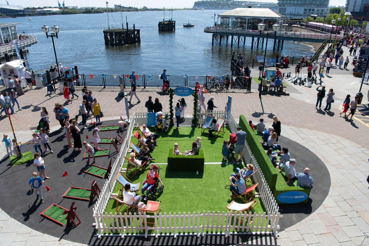 Check out this non-event in Mermaid Quay (Cardiff).