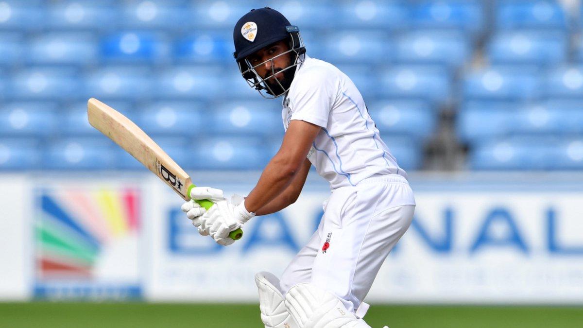 Result: The match ends in a draw as #DCCC close on 300-7, Dal unbeaten on 78. 

Match Centre ➡ derbyshirec.cc/3kNdwWa

#WeAreAllDerbyshire
#YORvDER