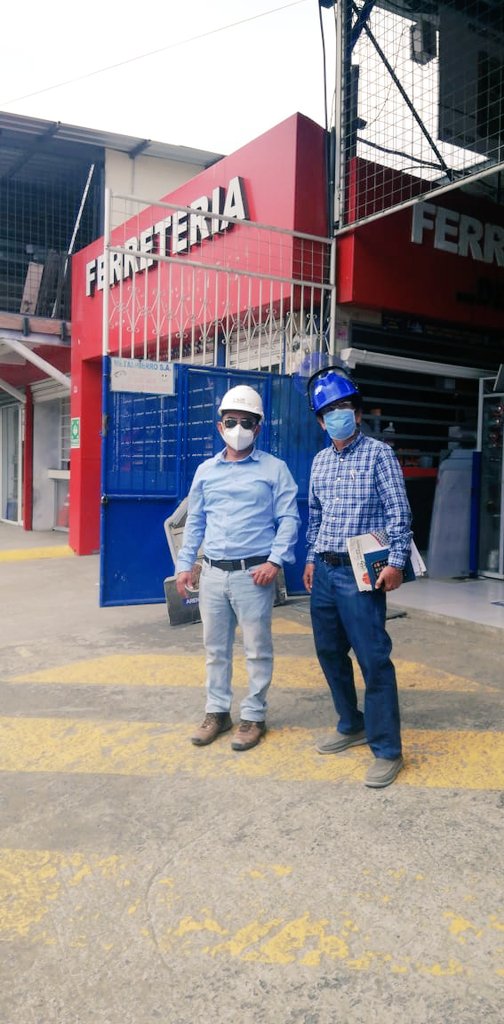 UGPManta's tweet photo. Retomamos la reposición de asfalto, una vez realizadas la prueba hidrostática a la tubería instalada del nuevo sistema de agua potable, y compactación del área, en #Avenida22 entre calles 16 y 17; obra parte del #PlanHidrosanitario #ParroquiaManta.
#MantaEstáEnTusManos
@villaowal https://t.co/u74G9Tc122