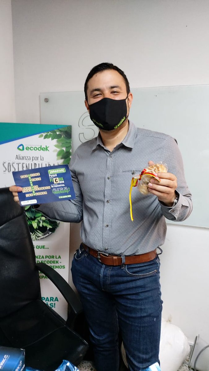Sinesco_SAS's tweet photo. Ha sido un largo y asombroso viaje y gracias a ustedes hemos innovado grandiosamente en cada etapa de este, ¡feliz día del Ingeniero 2020!

#CambiemosElMundo #DiaDelIngeniero #2020 #Ingenieria #IngenieriaCivil #IngenieriaAmbiental https://t.co/0NUytC3iXi