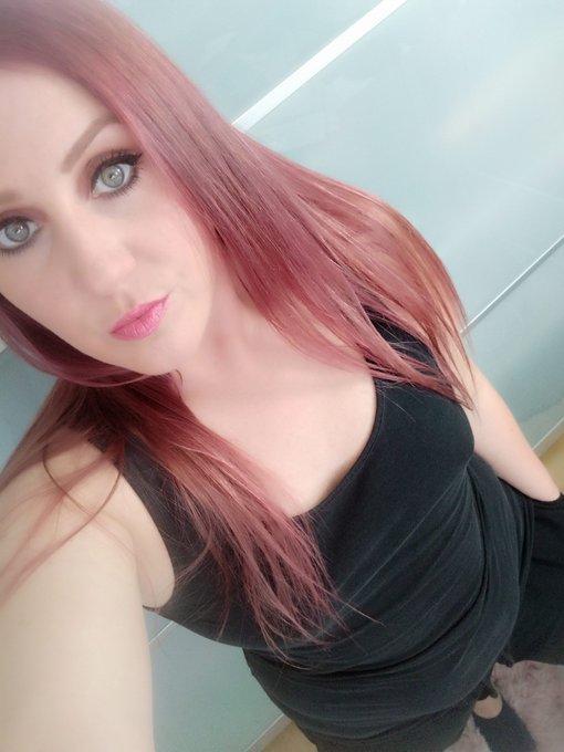 https://t.co/mOTREPaRXP  visit my page darling <3   #camgirl #bonniebanx #livecam #online #heiss #geil<a href="/tag/online"class="tags"><span>#online</span></a><a href="/tag/camgirl"class="tags"><span>#camgirl</span></a><a href="/tag/livecam"class="tags"><span>#livecam</span></a><a href="/tag/versaut"class="tags"><span>#versaut</span></a><a href="/tag/heiss"class="tags"><span>#heiss</span></a><a href="/tag/geil"class="tags"><span>#geil</span></a>