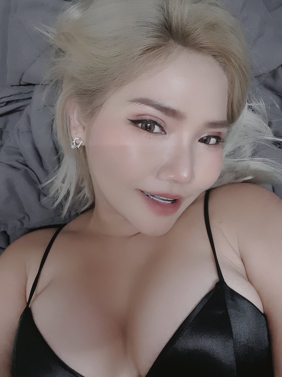 41x33x41's tweet photo. นอน 💫 https://t.co/8lV2MkWTvH