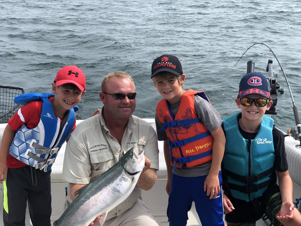 CrookedHook Charters tweet media