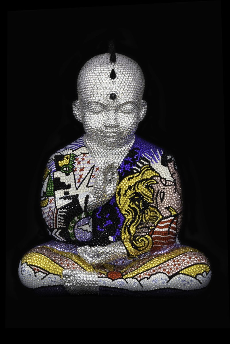 AldoGallery's tweet photo. Aldo Castillo Gallery - Metis Atash, Punkbuddha, "A Quite Conversation" Feat, Lichtenstein , 2020, Fiberglass, Acrylic Paint, 28,000 Swarovski Crystals, 18 × 14 × 12 in
45.7 × 35.6 × 30.5 cm. https://t.co/6WTDFgYsiD