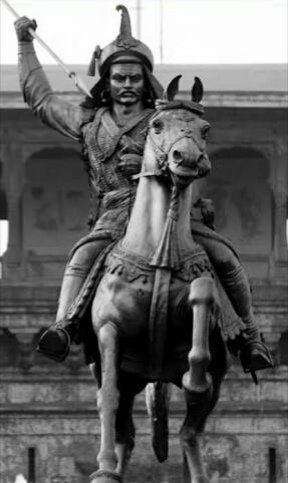 Bajirao was the Peshwa in the Ashta Pradhan (8-minister council) of Chhatrapati Shahu Raje Bhonsle, the fourth ruler of the great Maratha empire. He was made as the Peshwa upon the death of his father. When he assumed his position in the court, he was just 20yrs old.
