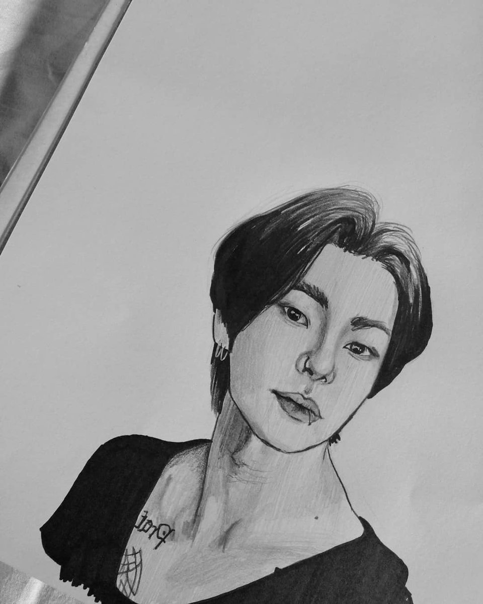 AEvart1's tweet photo. #drawing #draw #fanart #kpop #kpopdraw #kpopfanart #victon #victonfanart #hanse #victonhanse #hansefanart #dohanse #pencilart #pencil #sketch #mayday #victonmayday #beauty #tattoo #tattooedidol https://t.co/pINVZ7vxuX