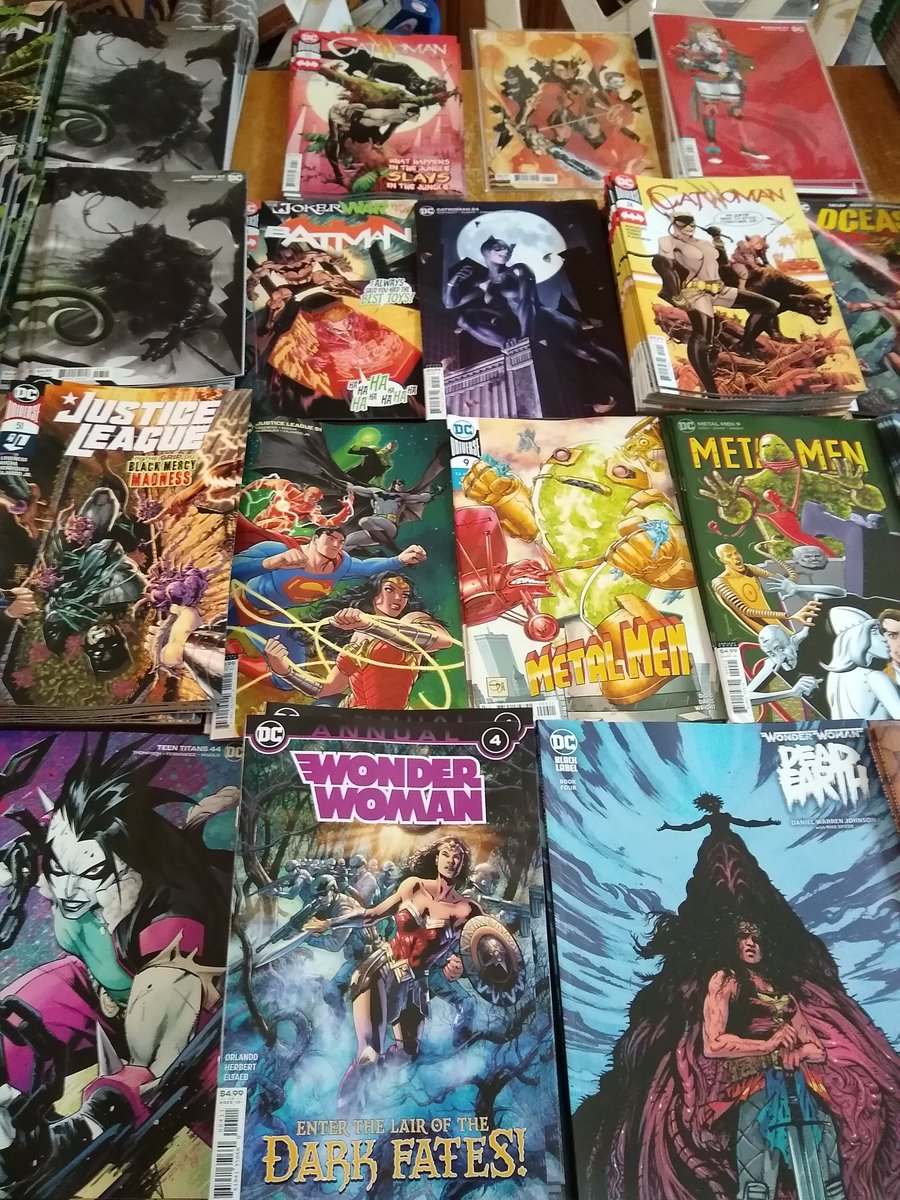 galacticquest's tweet photo. New DC books and restocks on sale at both locations today! We are open Monday through Saturday from noon to 6. #galacticquest #dccomics #Batman https://t.co/4tXGeddmI5