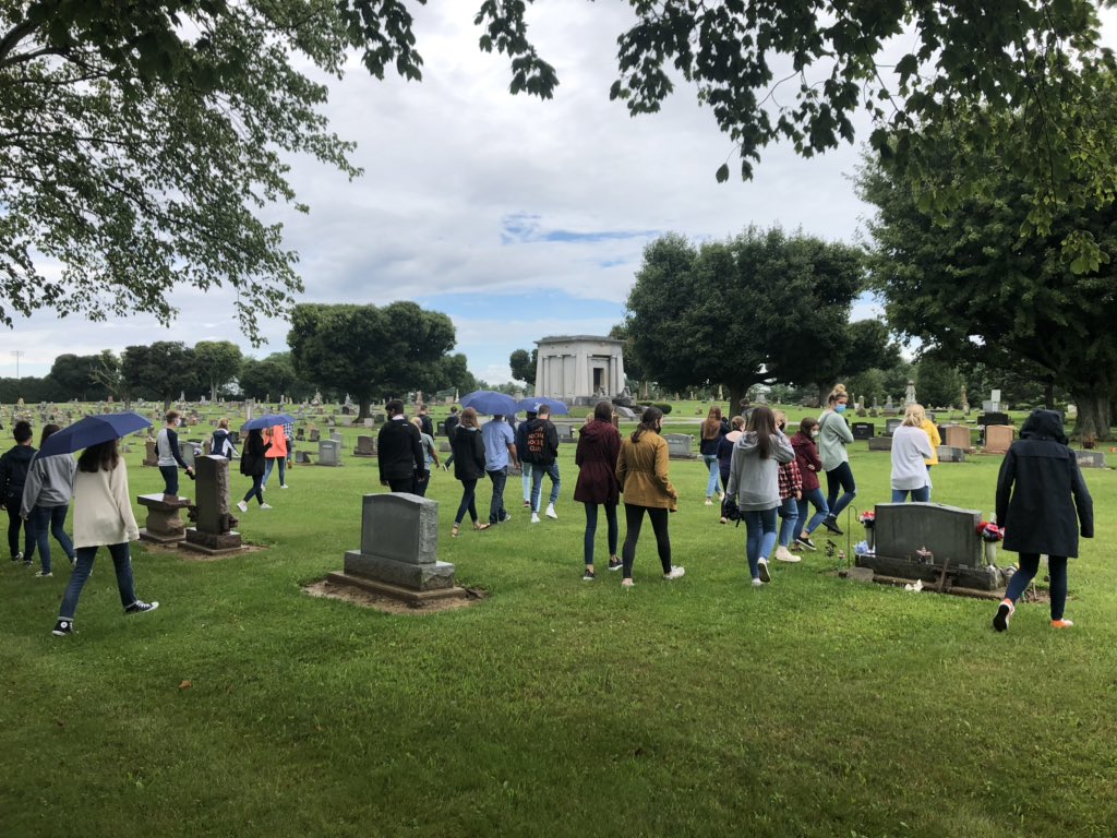 MABennett82's tweet photo. First day of freshman Bible class. A good time to reflect on the big life decisions made in college while being reminded of your mortality. #Psalm90twelve #numberourdays https://t.co/peketOPtIF