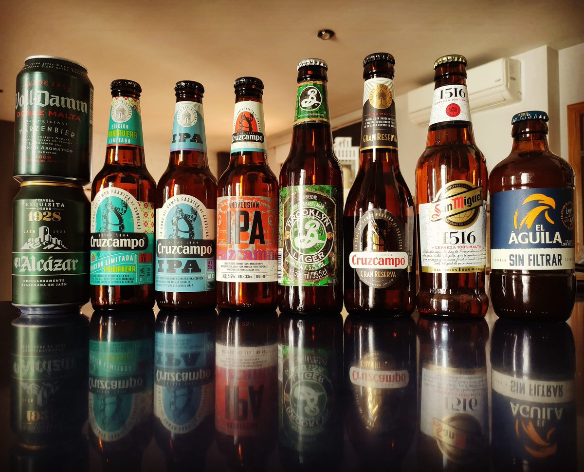OmarRubia's tweet photo. Hoy, #cata #gourmet de #cerveza en la terraza del ático
#FelizMartes https://t.co/jecXAKY6LF