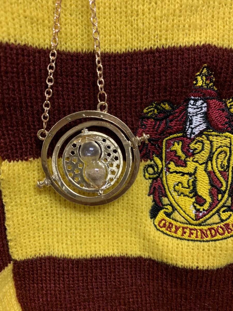 Wasik5rla's tweet photo. The newest addition to our HP classroom:  Hermoine’s Time Turner!  This will definitely come in handy this year!  Thank you, Mrs. Waters! ⁦⁦@owenstylerisd⁩ 
#HarryPotter #OwensElemRocks https://t.co/fBwSlMY78e