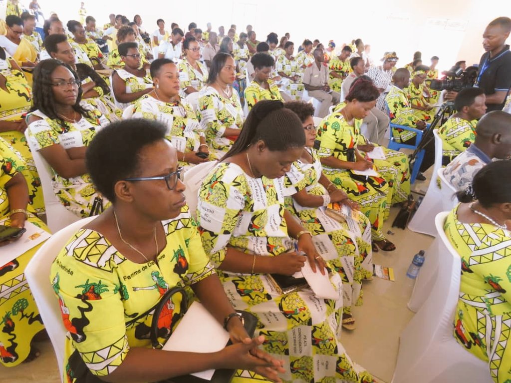 RTNBurundi's tweet photo. #Burundi L'Organisation "Conférence Internationale des Femmes Leaders" #CIFL lance officiellement ses activités en @MairieBuja sous le haut patronage de la Première Dame #Burundi, @Burundi1stLady https://t.co/xa9AAmnJdR