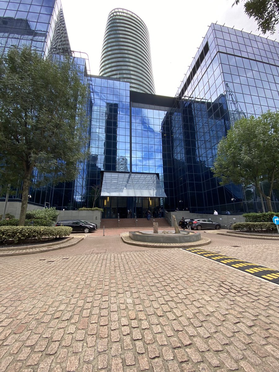 No visible fire . Quite a queue to get in .